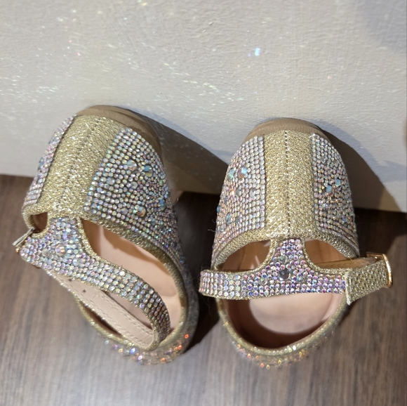 Girls Link Silver/Gold Dress Shoe, Size 2Y - Picture 4 of 9